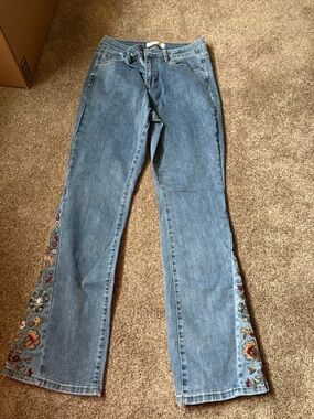 CHARLIE B Light Blue Denim Flare Jeans with Floral Embroidery